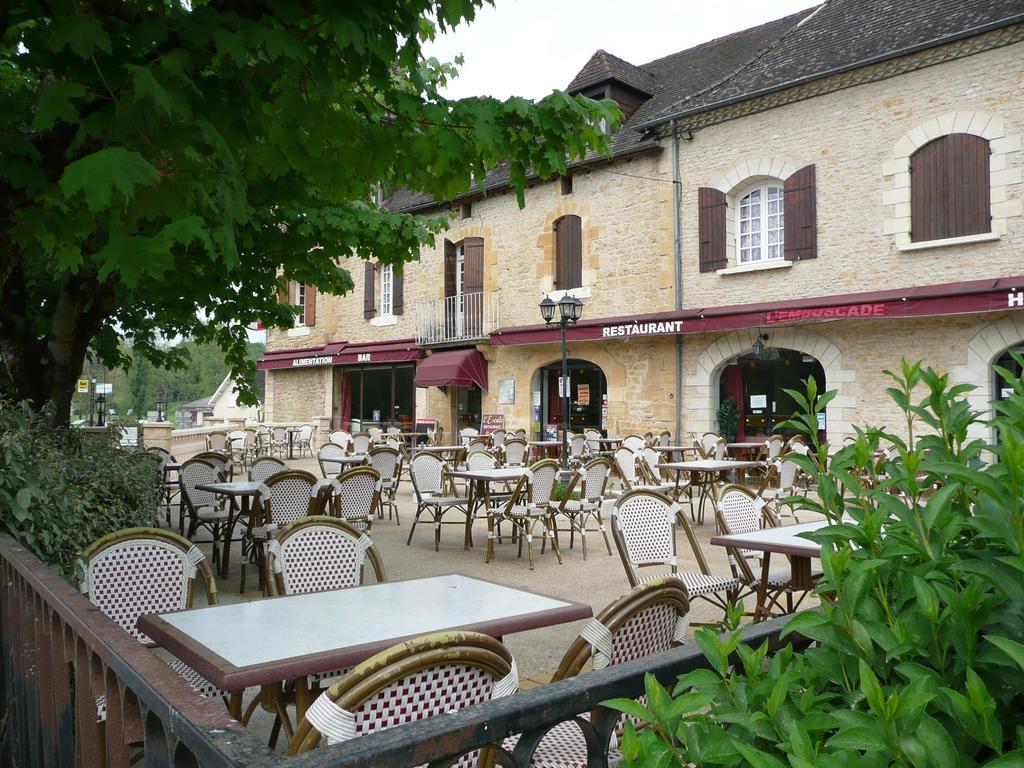 Hotel Restaurant L'Escale Sainte-Nathalène Extérieur photo